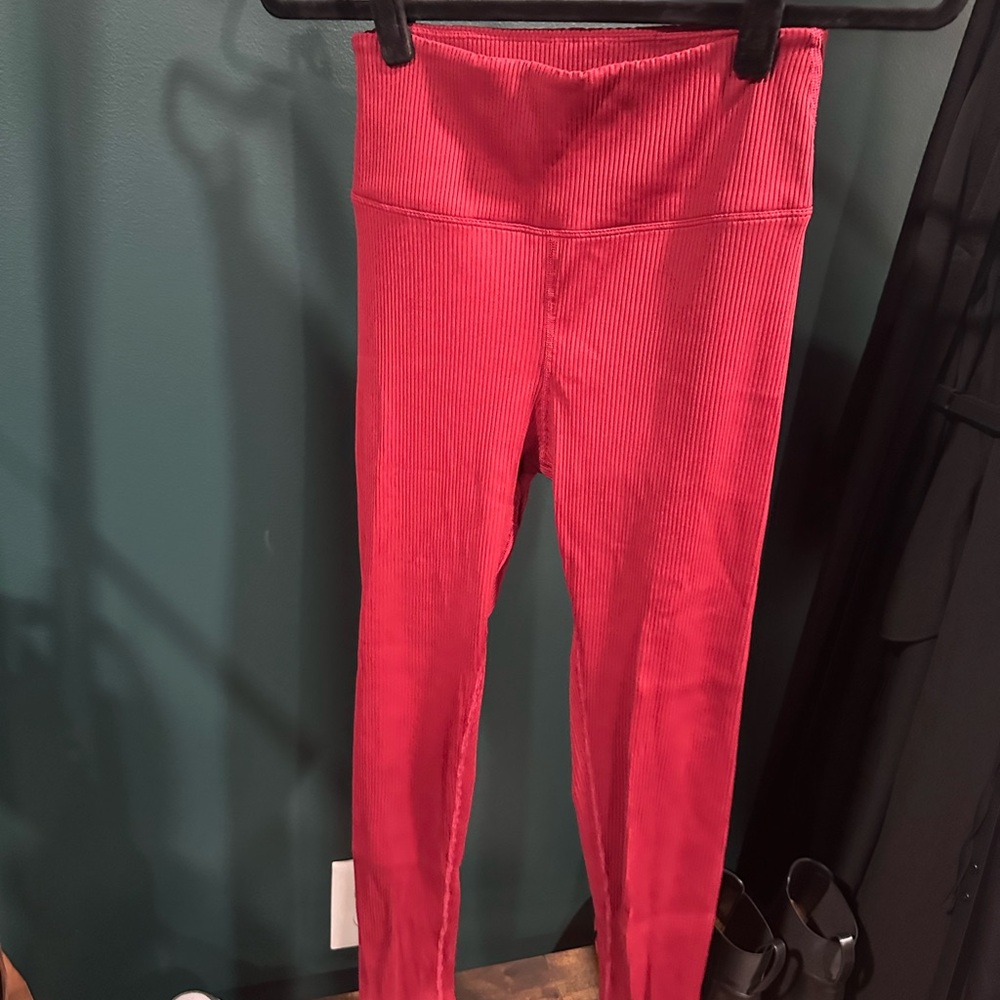 Red carbon38 ribbed Leggings